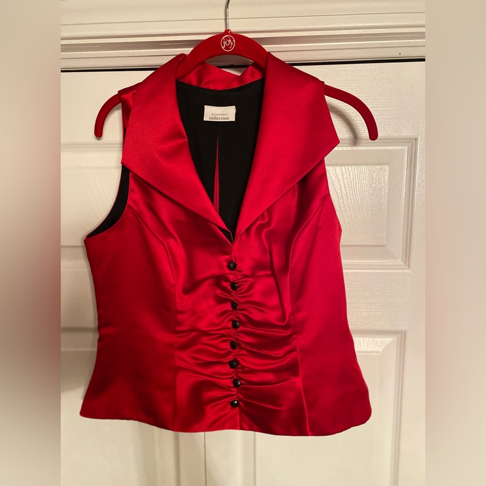 Dress barn ~ red vest